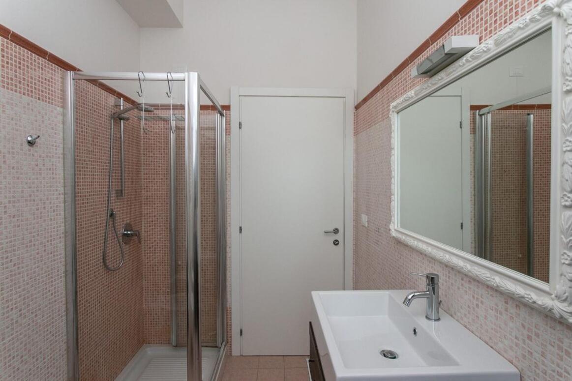 S023 - Sirolo, Magnifico Trilocale Design Con Terrazzo Apartment Bagian luar foto
