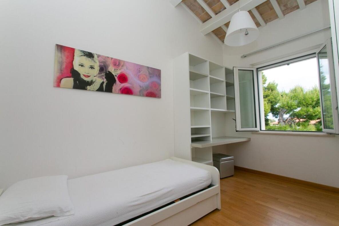 S023 - Sirolo, Magnifico Trilocale Design Con Terrazzo Apartment Bagian luar foto